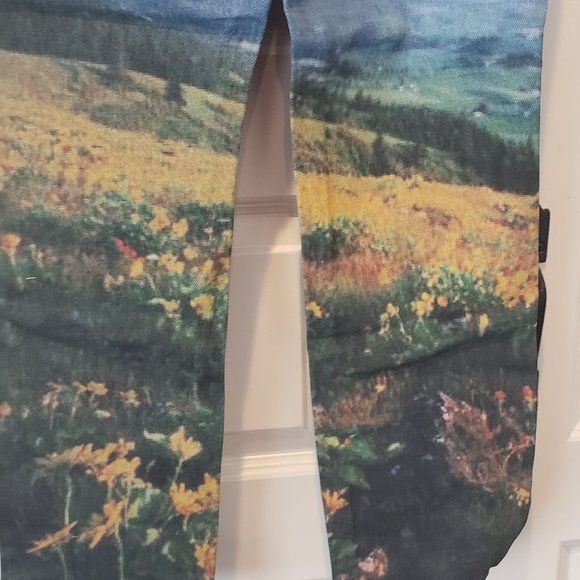 NWT: Blank NYC Digital Field Print Madison Crop Jean - Picture 9 of 9